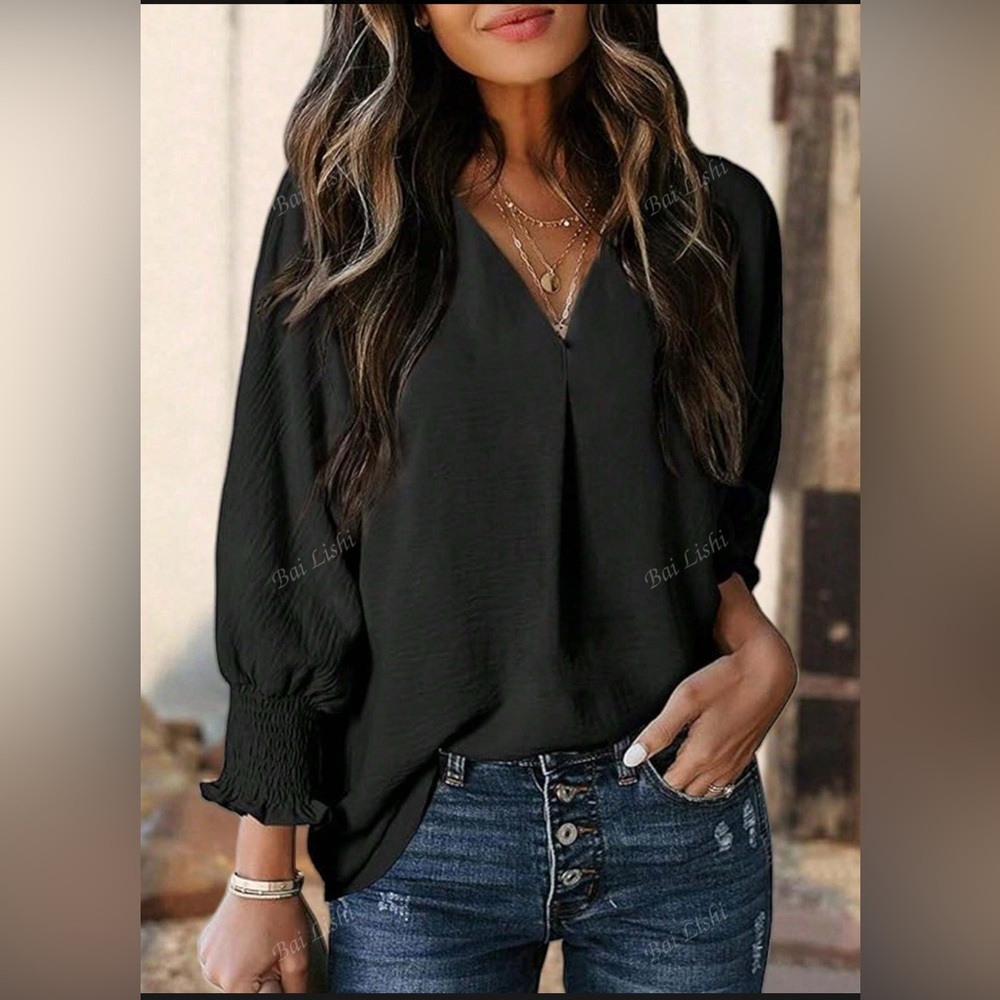NWT Black Women's long sleeve Top XL